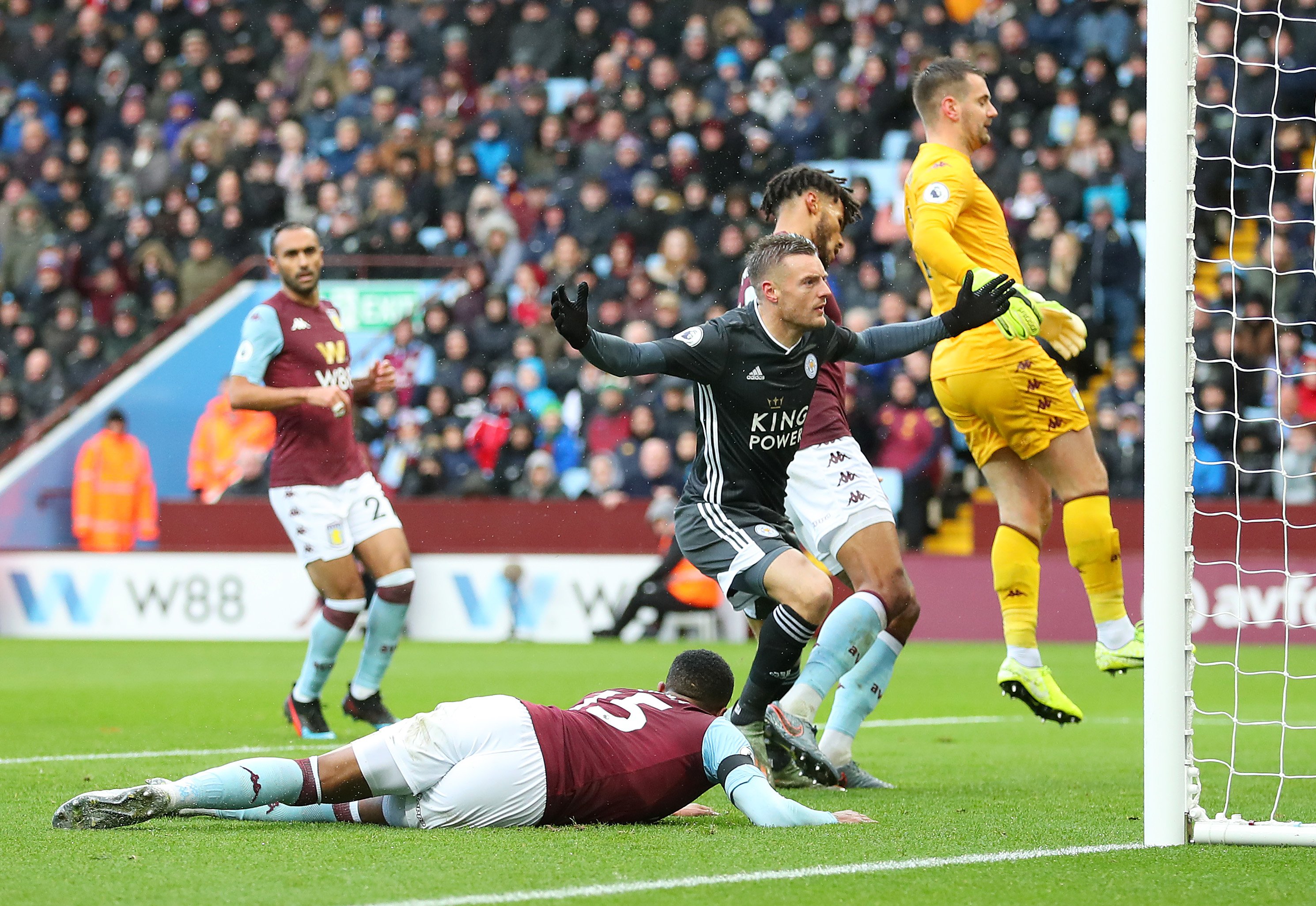 引入一至两 引入一至两